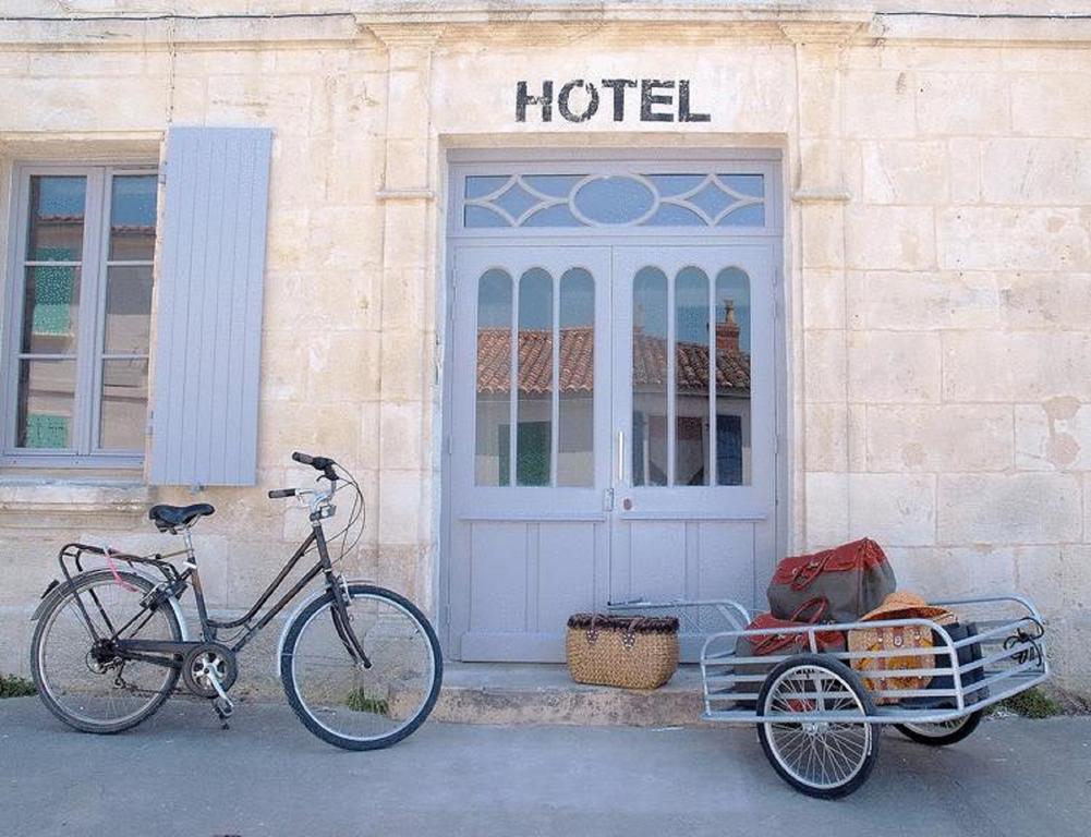 Hotel Napoleon Île dʼAix エクステリア 写真